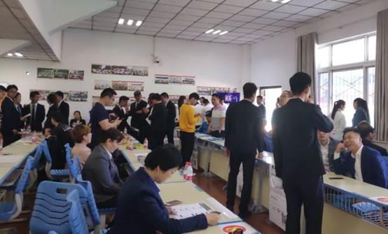 我校举行2019届毕业生体育类校园招聘会